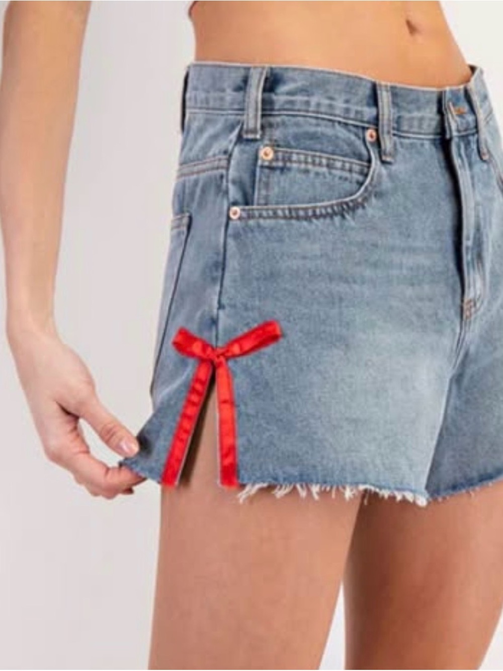 eesome Light Blue Denim Shorts with Red Ribbon Accent Small NWT Z-7
